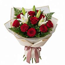 Букет цветов из:  Лилии и Розы в Онуфриево