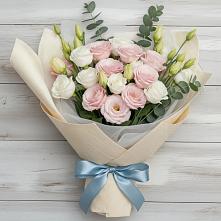 Букет цветов из:  Лизиантусы в Онуфриево