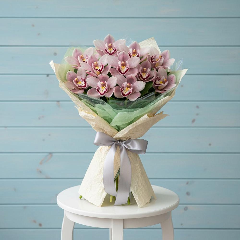 Букет цветов из: Орхидеи и Розы в Онуфриево