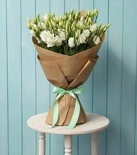 Букет цветов из:  Лизиантусы в Онуфриево