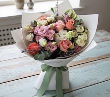 Букет цветов из:  Розы, Лизиантусы и Гвоздики в Онуфриево