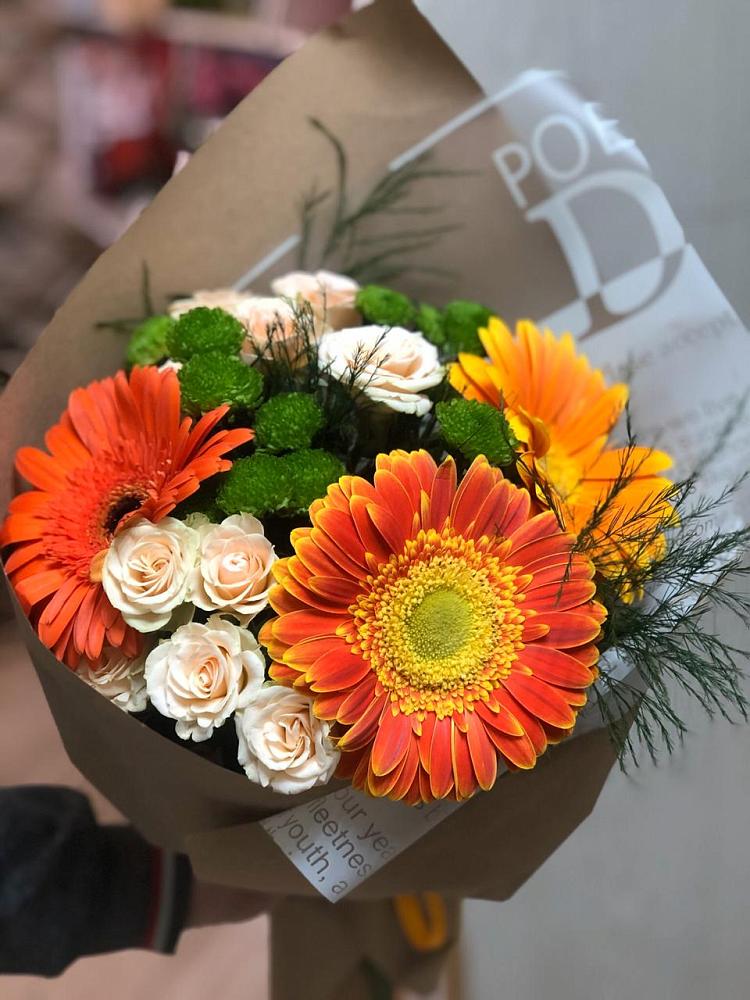 Букет цветов из: Герберы, Хризантемы и Розы в Онуфриево